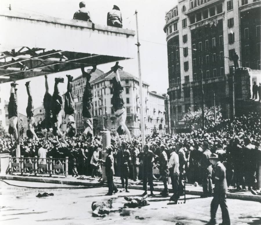 mussolini_dead.jpg mussolini_dead.jpg